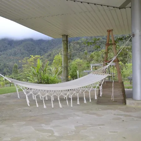 Mesilau Mountain Retreats Villa Kundasang Exterior photo